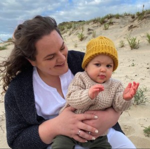 Mum Jessica and baby Oliver (Ollie)